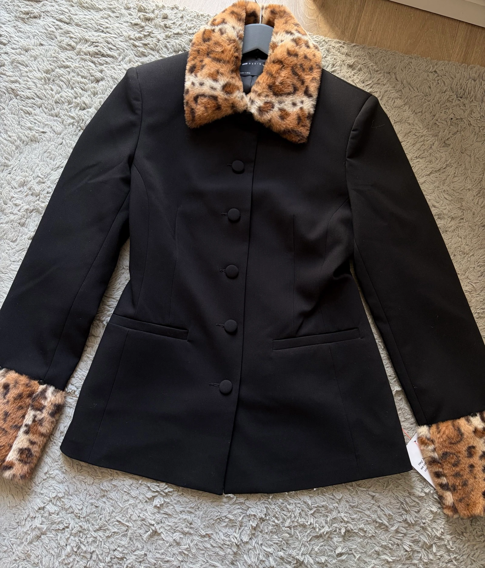 Veste à détails fourrure léopard  – photo 2